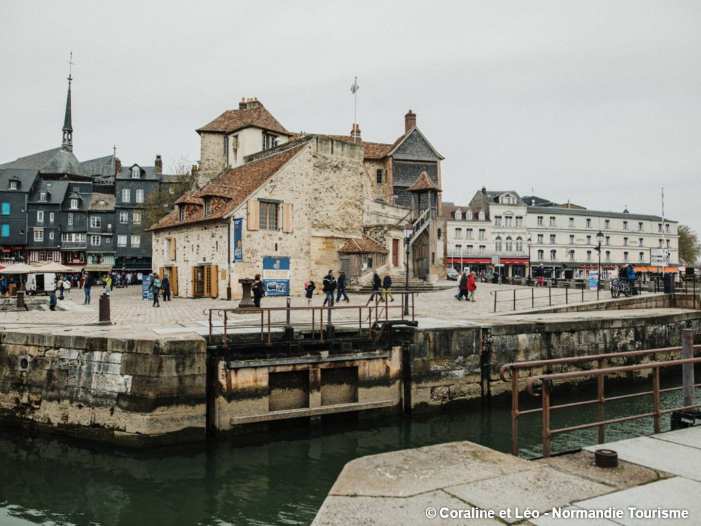 Découverte des paysages normands en 2CV